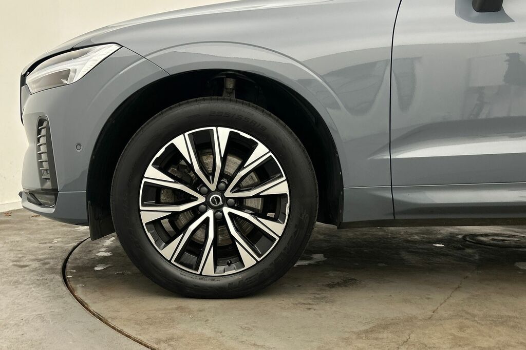 Volvo XC60 2.0 B4p Plus Dark Geartronic YY72XUM Grey #5
