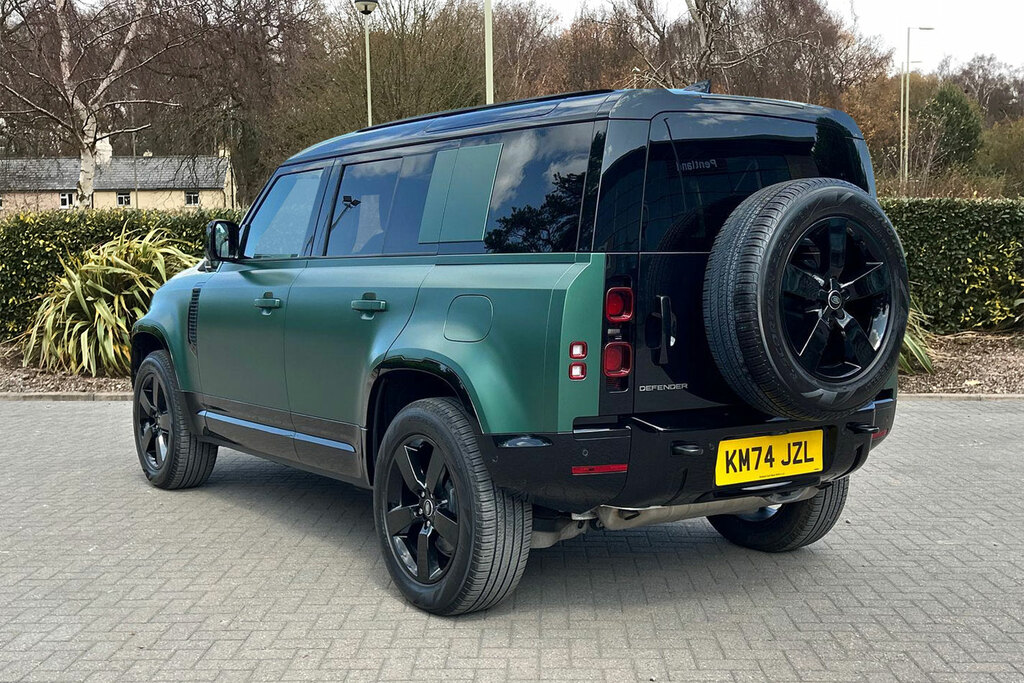 Land Rover Defender 110 P300e X-dynamic Hse Green #2