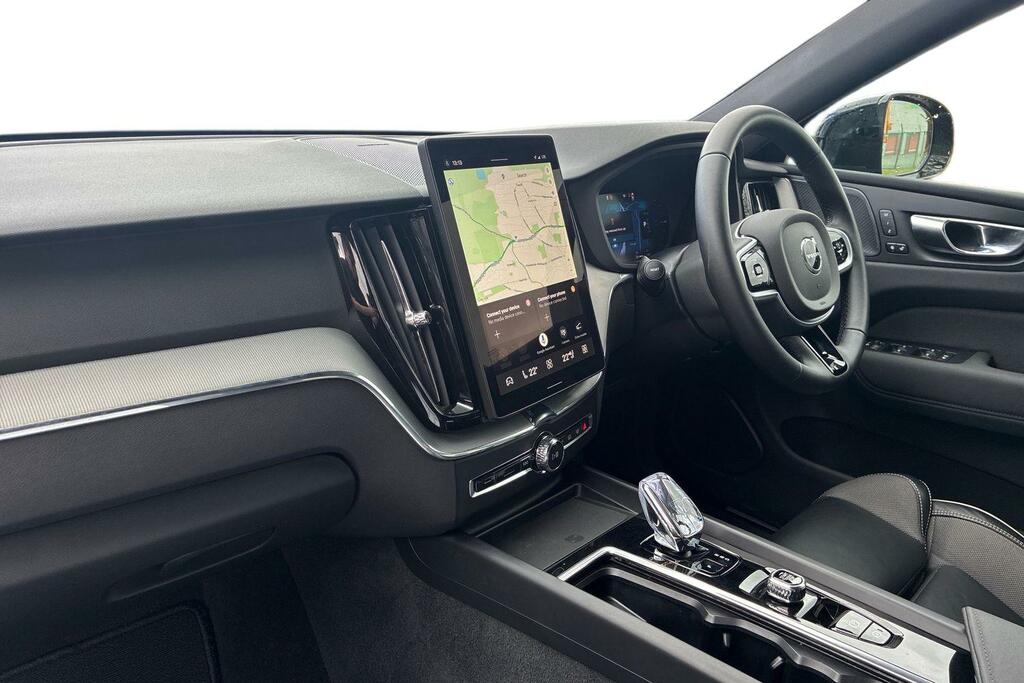 Volvo XC60 2.0 T6 350 Phev Plus Black Ed Awd Geartronic RF25UCP Black #2