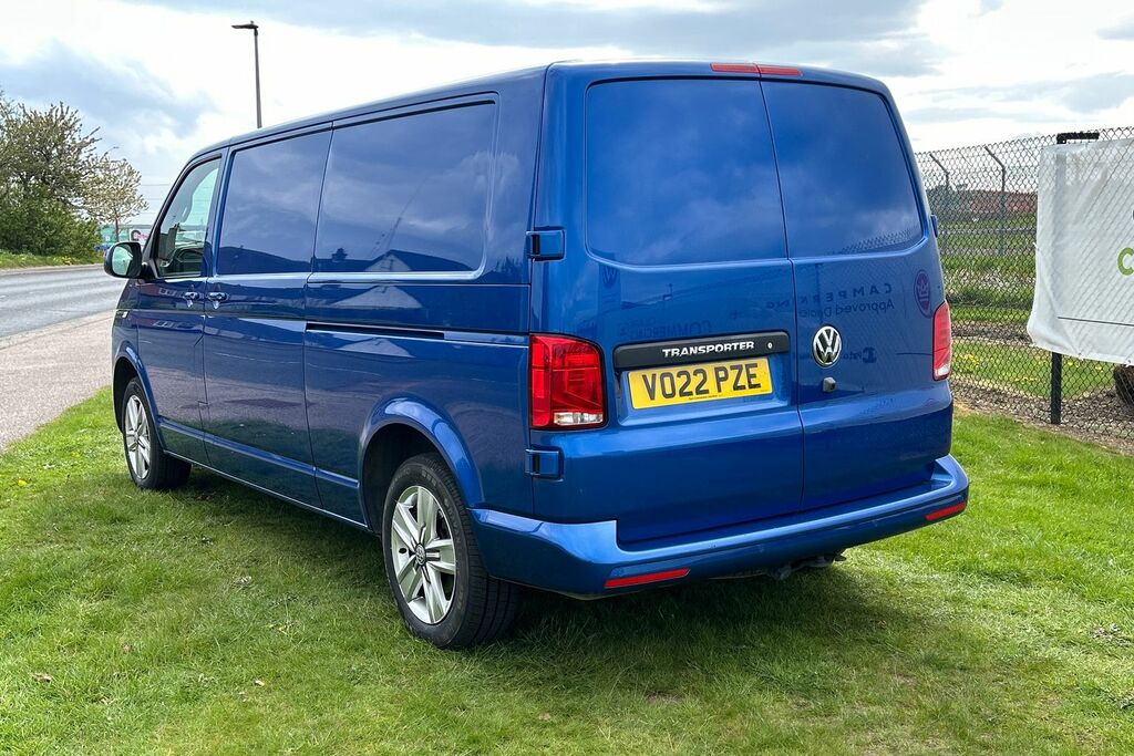 Volkswagen Transporter 2.0 Bitdi 204 Highline Van Dsg VO22PZE Blue #3