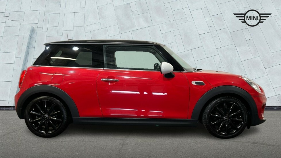Mini Hatch Cooper 3-Door SW18CLO Red #5