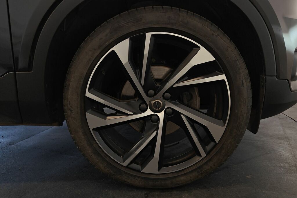 Volvo XC40 1.5 T3 163 R Design Pro Geartronic YM70ULF Black #5