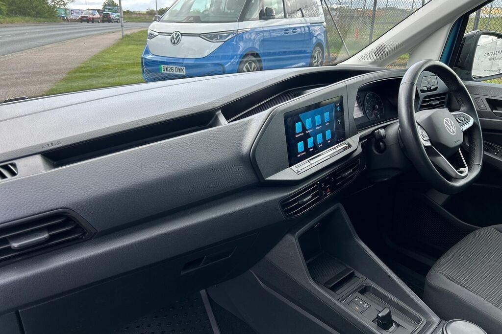 Volkswagen Caddy California 1.5 Tsi Dsg Blue #2