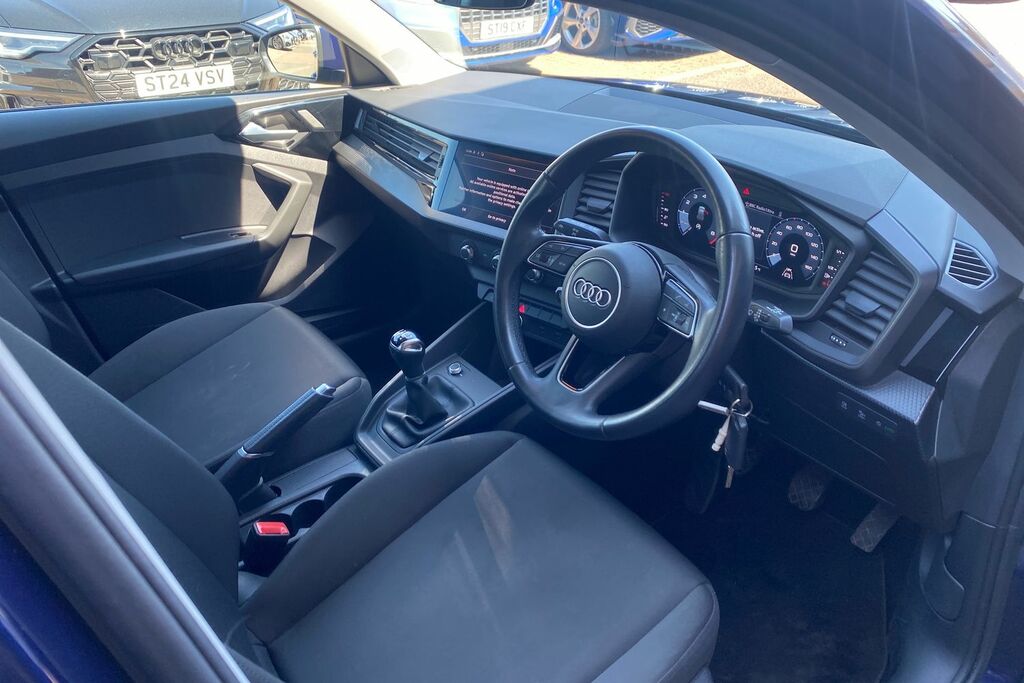Audi A1 Technik 25 Tfsi 95 Ps 5-Speed ST23VKK Blue #6