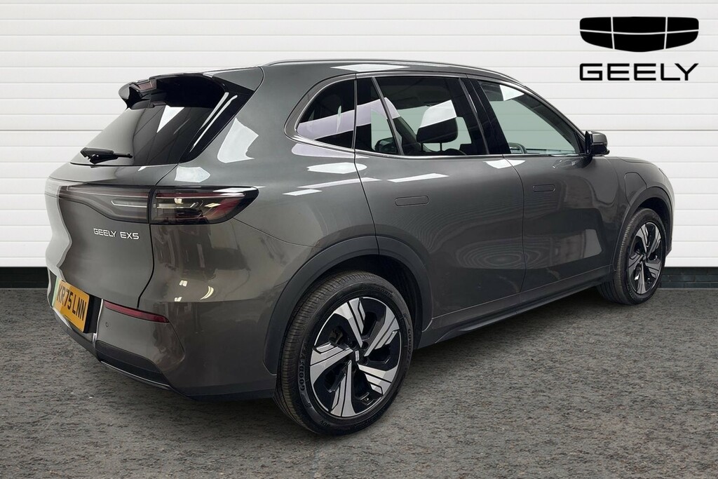 Geely EX5 60.22Kwh Pro Suv 218 Ps KR75LNN Grey #3