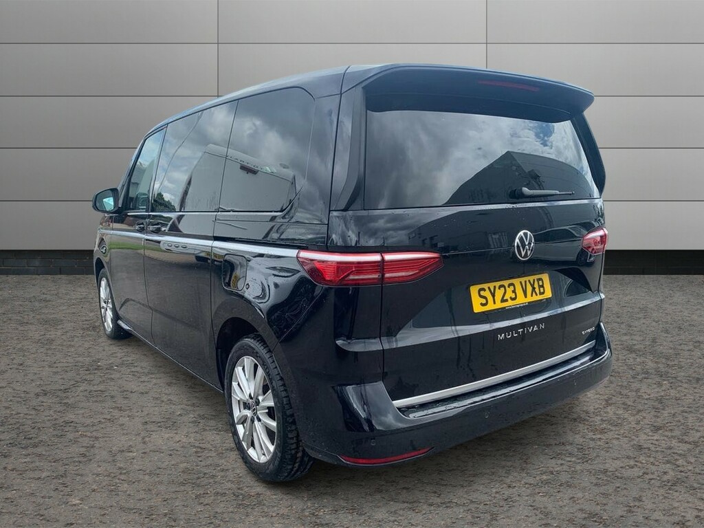 Volkswagen Multivan 1.4 Tsi Ehybrid Style Dsg Black #3