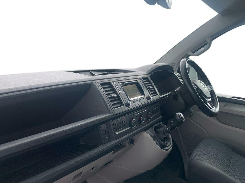 Volkswagen Transporter Kombi T32 Highline 2.0 Tdi 150Ps 4Motion SY68KZE Grey #2