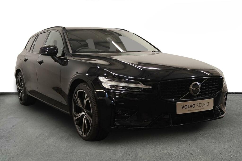 Volvo V60 Plus, B4 Mild Hybrid, Dark Black