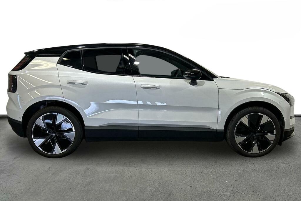 Volvo EX30 200Kw Sm Extended Range Ultra 69Kwh OX25FXT White #4