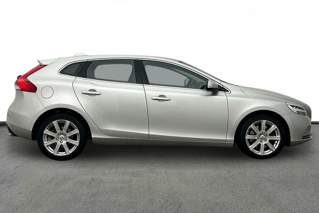 Volvo V40 T3 Inscription Silver #4