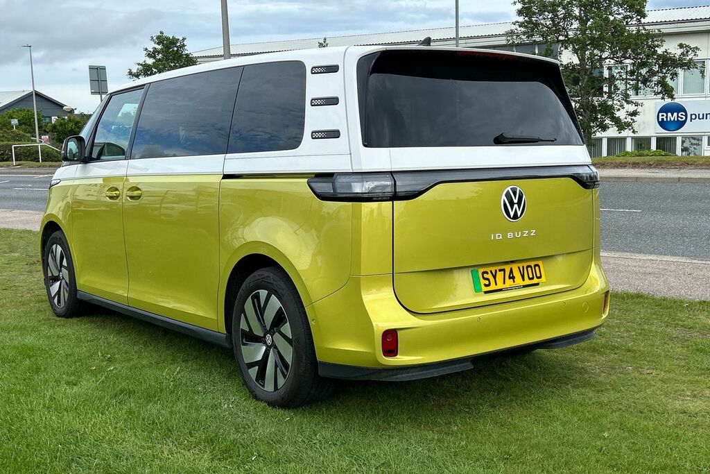 Volkswagen ID.Buzz 210Kw Life Pro 86Kwh Lwb 7 Seat SY74VOO White #6