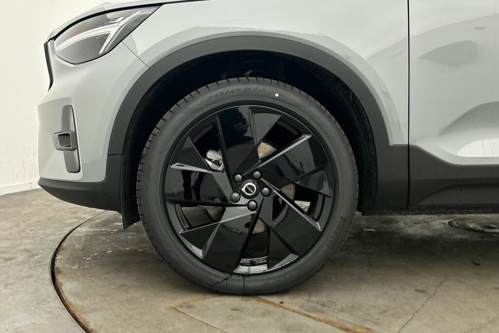 Volvo XC40 Black Edition Plus, B3 Mild Hybrid, SK26WYW Grey #5