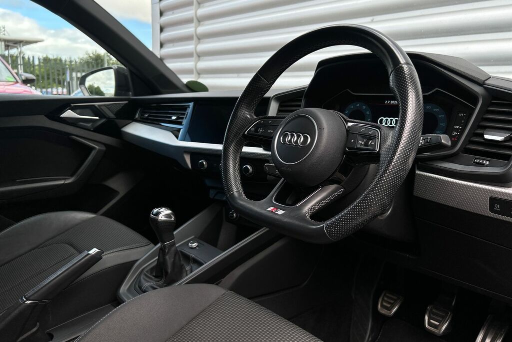 Audi A1 Black Edition 25 Tfsi 95 Ps 5-Speed ST71OZO Grey #6