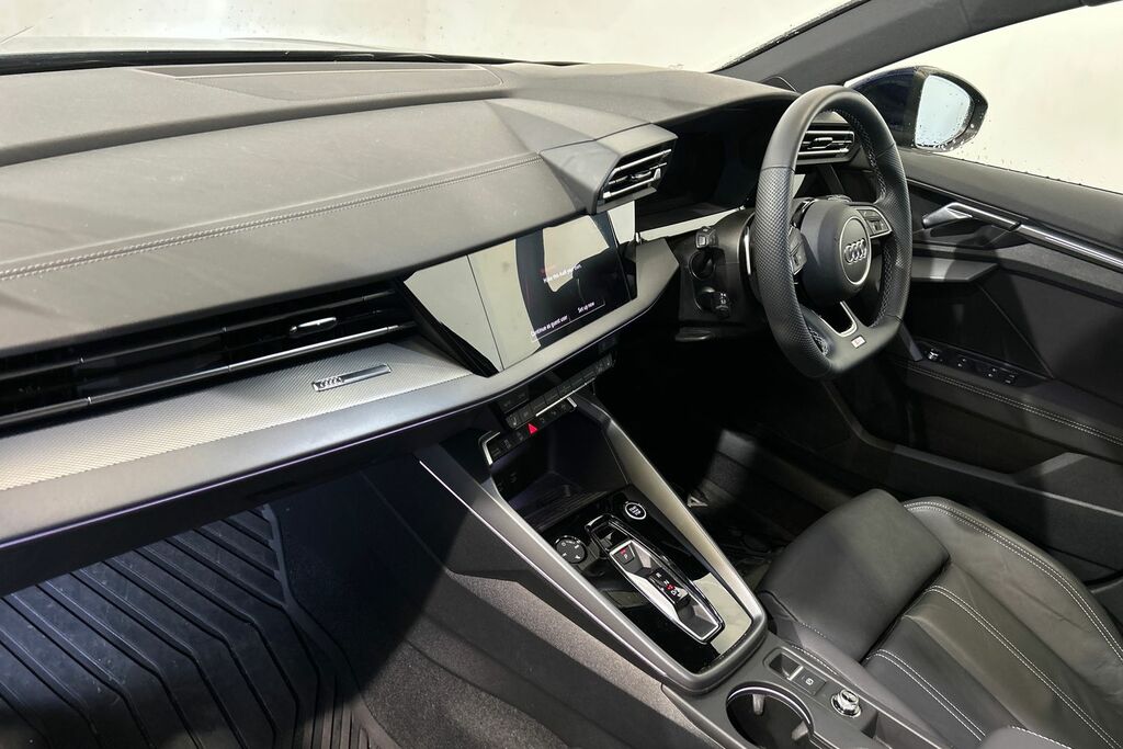Audi A3 S Line 35 Tfsi 150 Ps S Tronic SW25DMO Blue #2