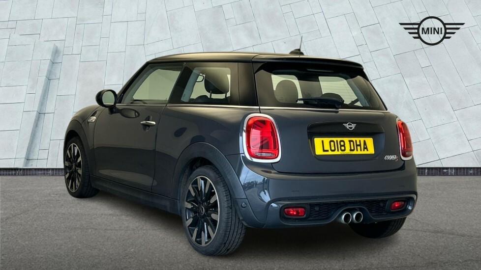 Mini Hatch Cooper S 3-Door LO18DHA Grey #2