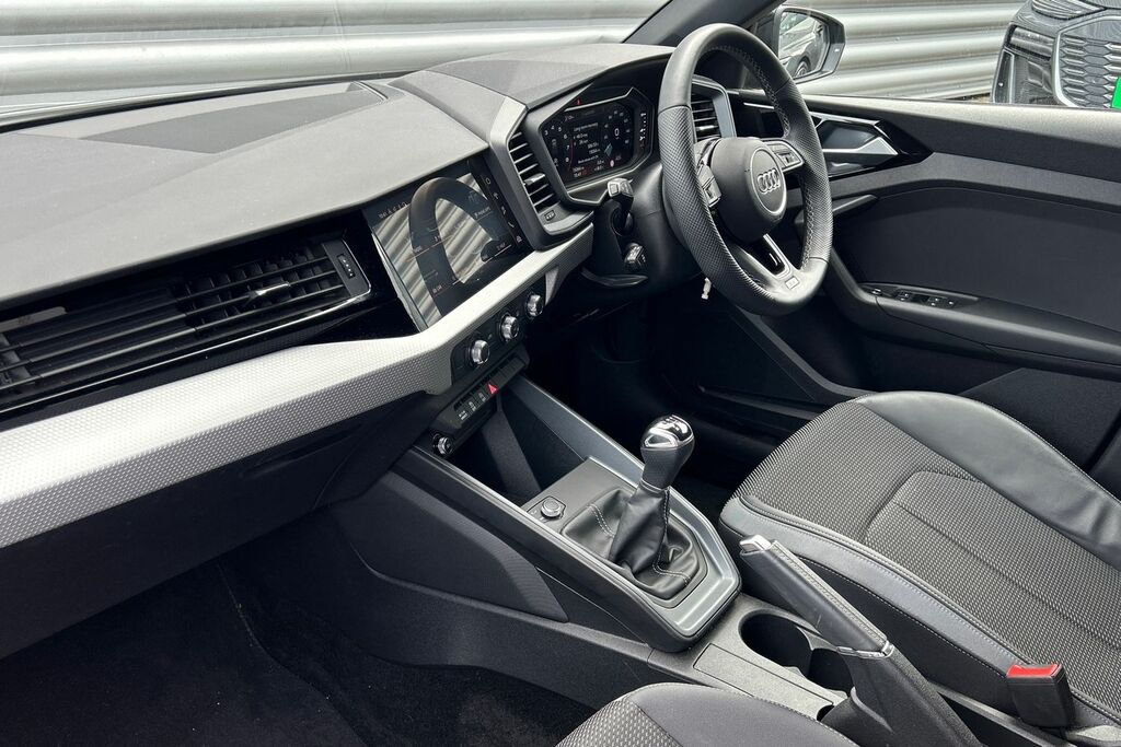 Audi A1 S Line 30 Tfsi 116 Ps 6-Speed SP74PBU Black #2