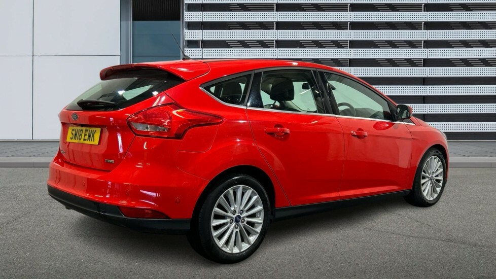Ford Focus 1.0T Ecoboost Titanium X Euro 6 Ss SW18EWK Red #3