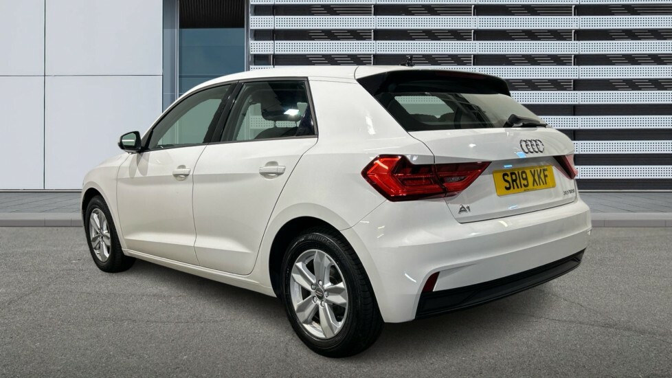 Audi A1 1.0 Tfsi 30 Se Sportback Euro 6 Ss SR19XKF White #5