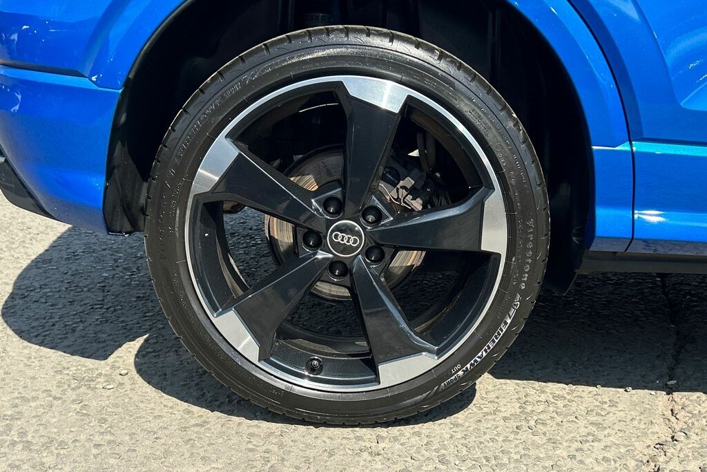 Audi Q2 Black Edition 30 Tfsi 116 Ps 6-Speed SR69JLV Blue #5