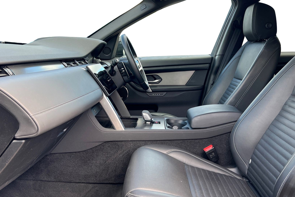 Land Rover Discovery Sport P270e Dynamic Hse Black #5