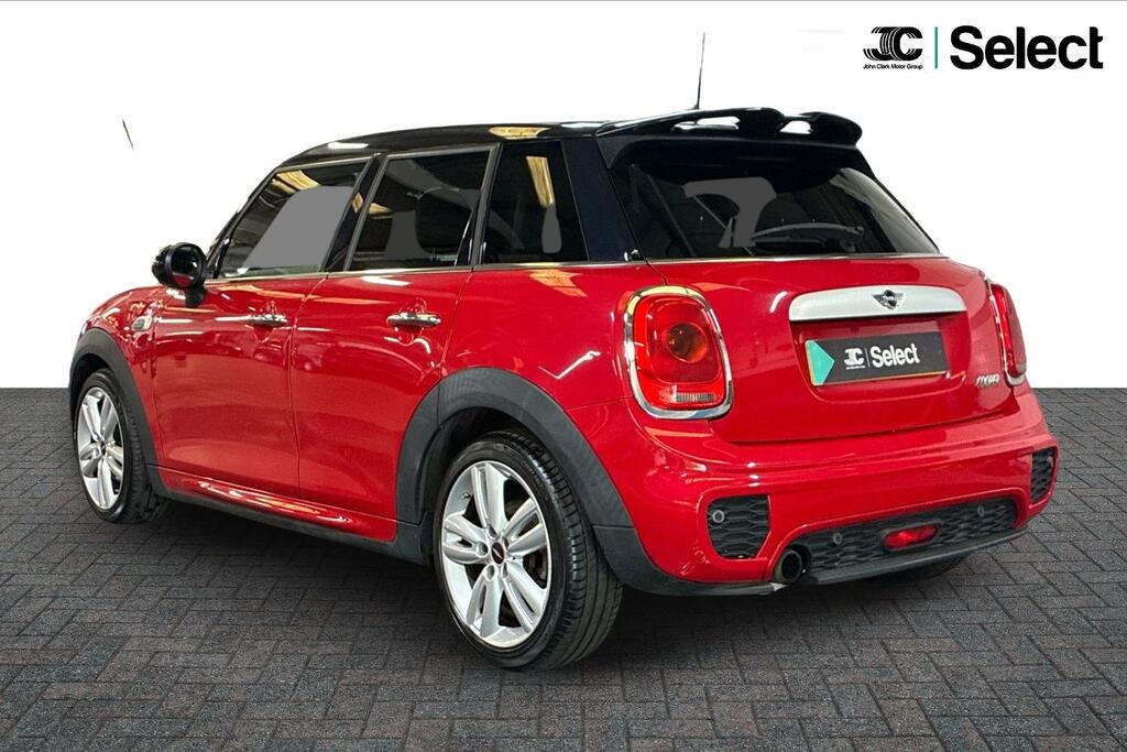 Mini Hatch 1.5 Cooper Euro 6 Ss Red #4