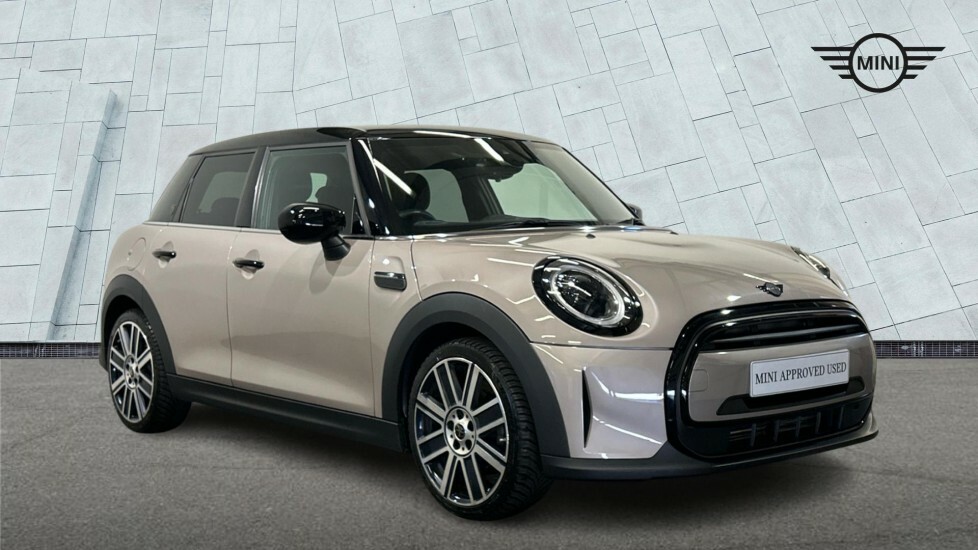 Mini Hatch 5-Door Cooper Exclusive SV23WXE Grey