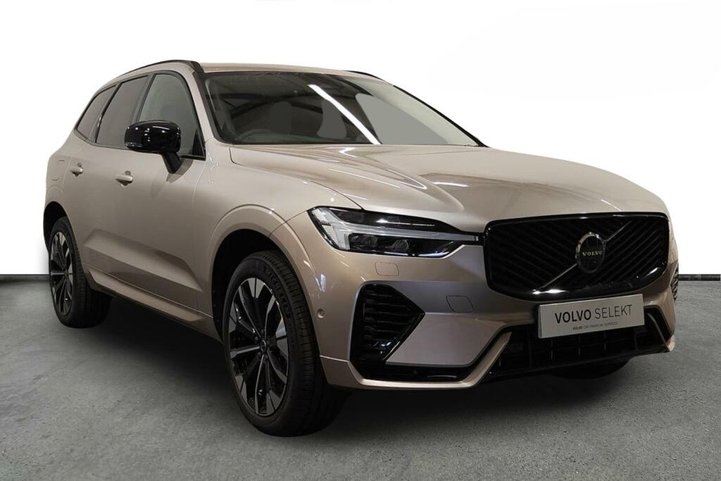 Volvo XC60 2.0 T8 455 Phev Ultra Dark Awd Geartronic Gold