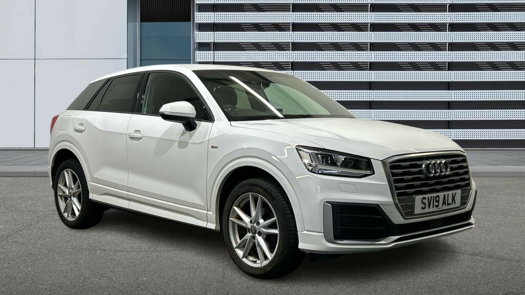 Audi Q2 1.5 Tfsi Cod 35 S Line Euro 6 Ss SV19ALK White