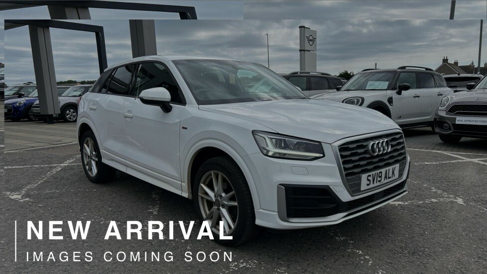 Audi Q2 1.5 Tfsi Cod 35 S Line Euro 6 Ss SV19ALK White #2