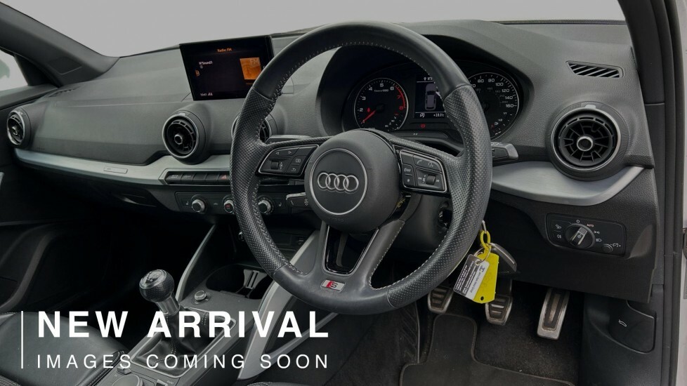 Audi Q2 1.5 Tfsi Cod 35 S Line Euro 6 Ss SV19ALK White #4