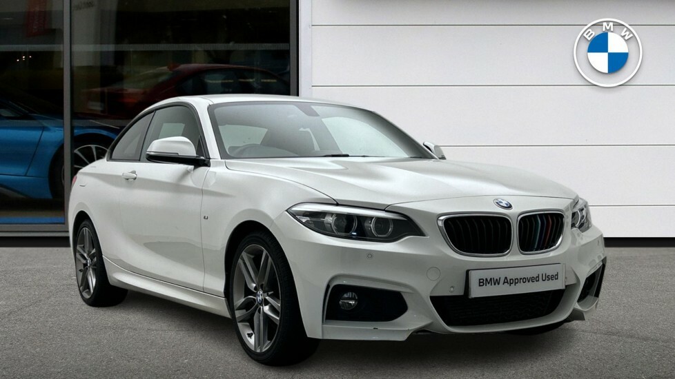 BMW 2 Series Gran Coupe 220D Xdrive M Sport Coupe White