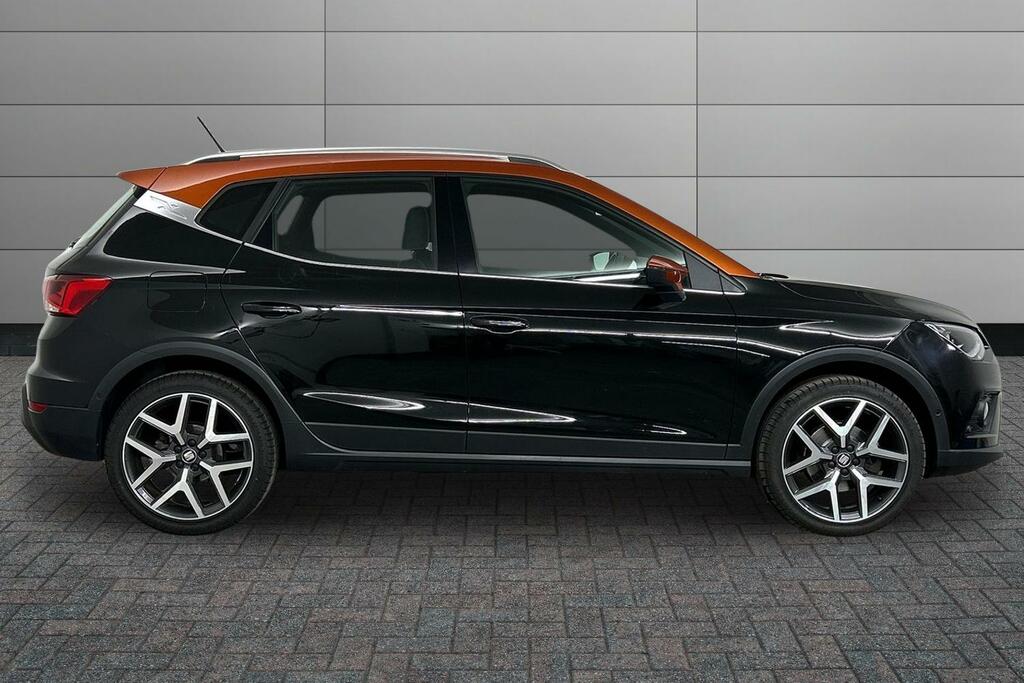 Seat Arona 1.0 Tsi 115 Xcellence Lux Ez Dsg Black #4