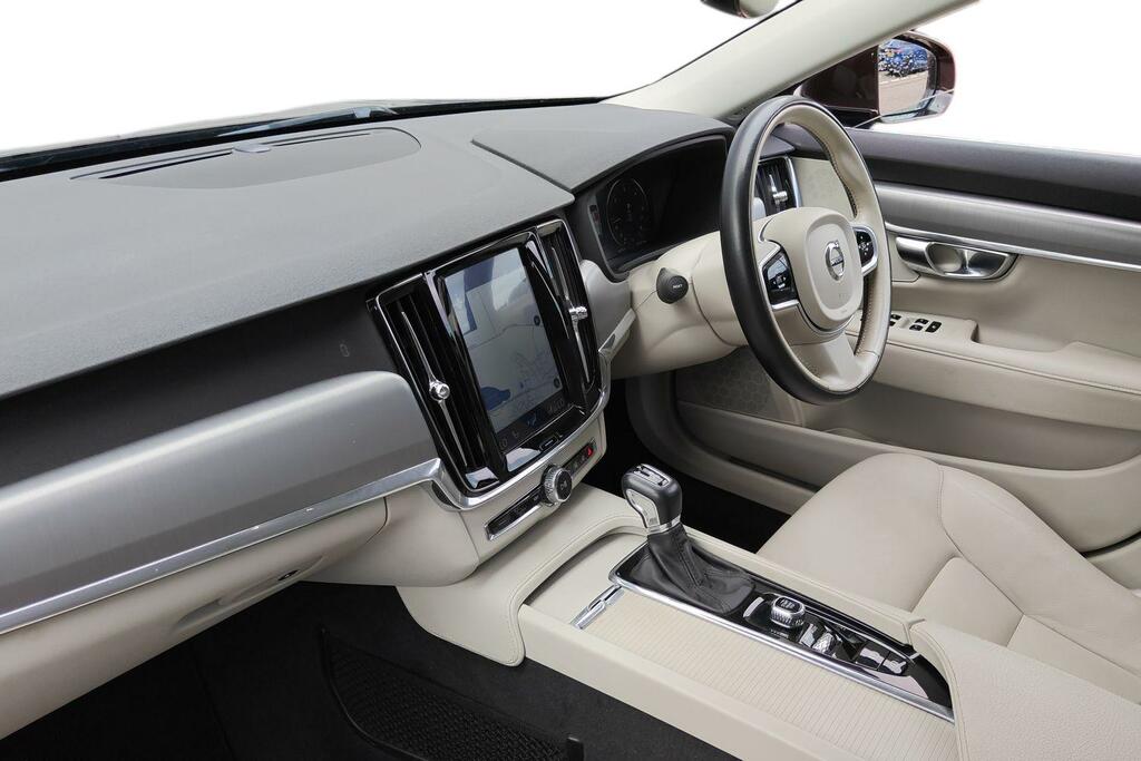 Volvo V90 2.0 D4 Momentum Geartronic Brown #2