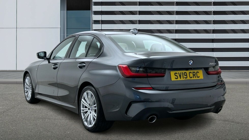 BMW 3 Series 2.0 320D M Sport Euro 6 Ss SV19CRC Grey #4