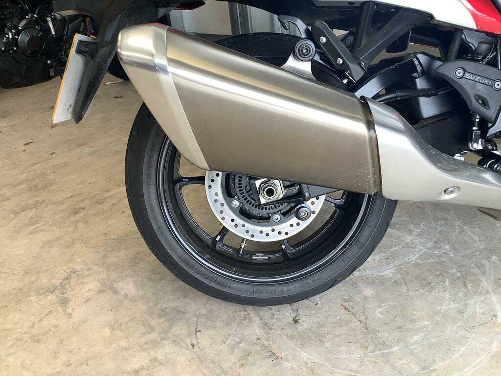 Suzuki 1300 Super Sports Euro 5 190 Ps ST22LKY Silver #2