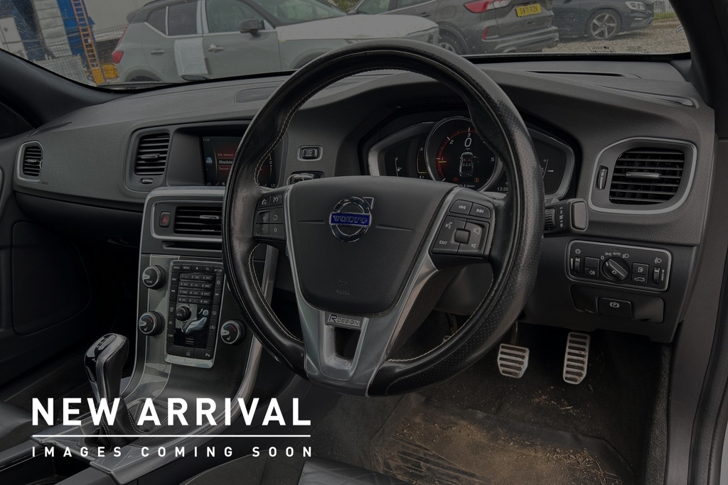Volvo S60 D4 190 R Design Nav Silver #2