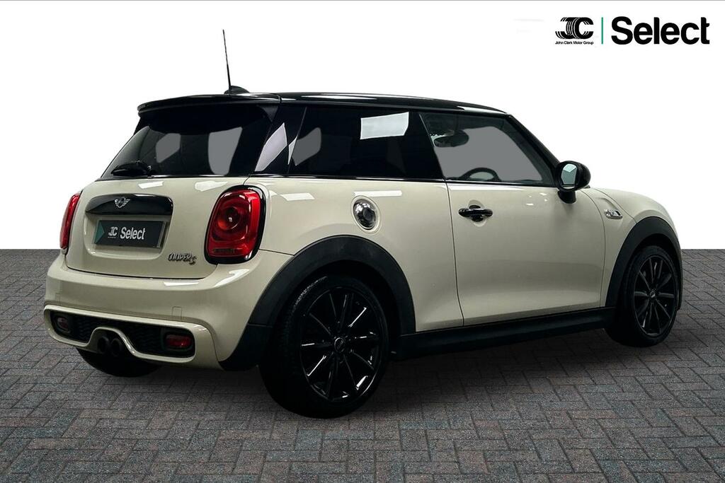 Mini Hatch 2.0 Cooper S Euro 6 Ss TH03MCA White #2