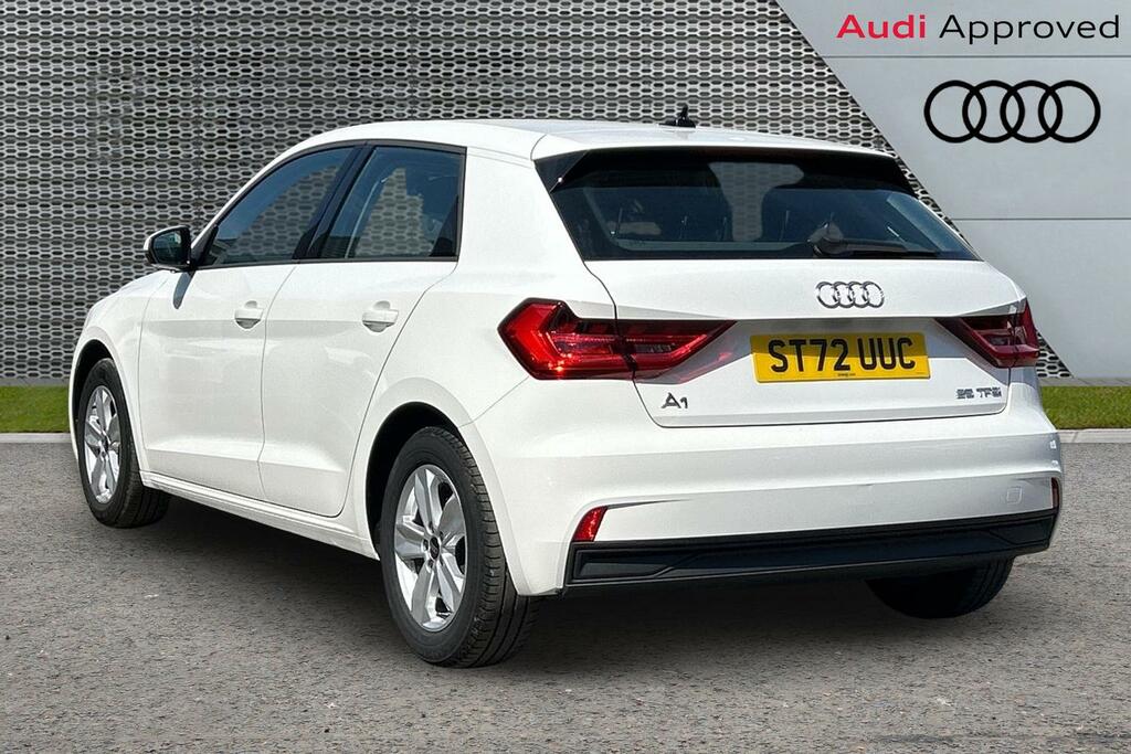Audi A1 Technik 25 Tfsi 95 Ps 5-Speed ST72UUC White #3