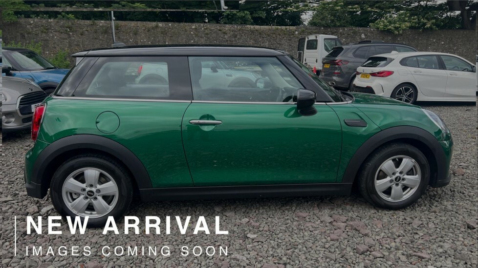 Mini Hatch 3-Door Cooper Classic ST73LLR Green #4