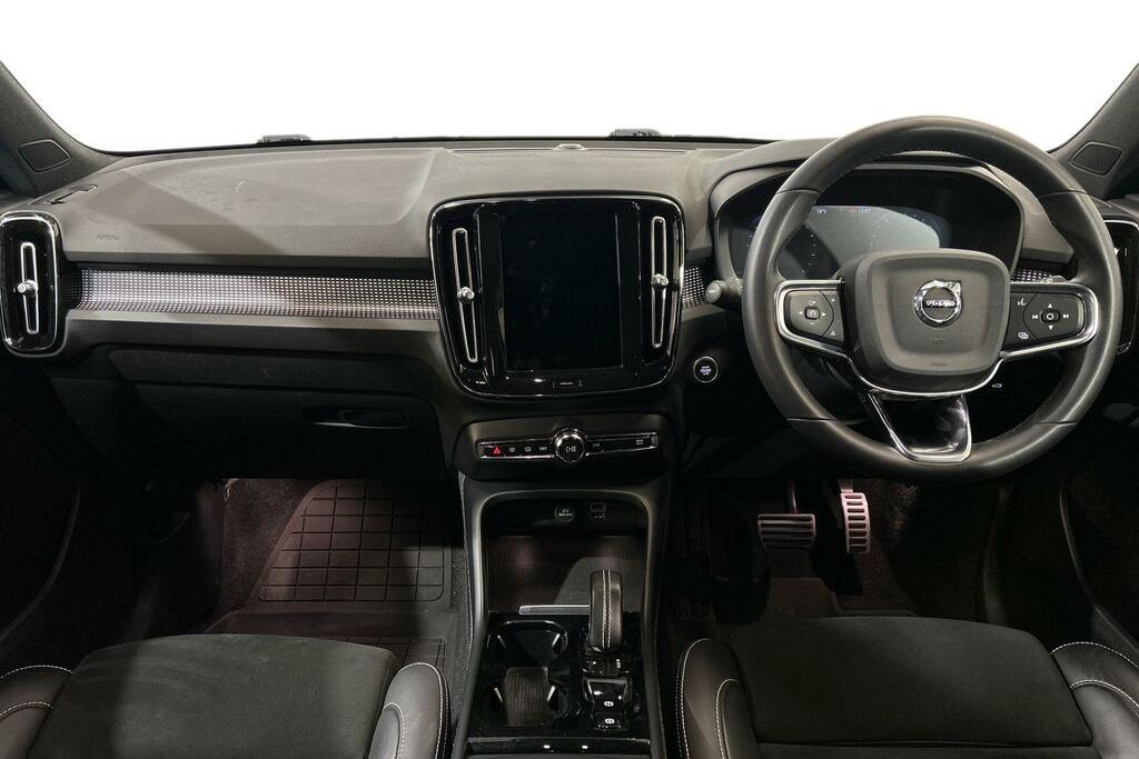 Volvo XC40 2.0 B5p R Design Pro Awd Black #6