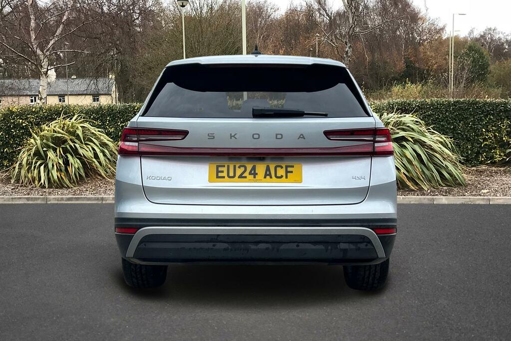 Skoda Kodiaq 1.5 Tsi E-tec Se L Dsg 7 Seat Gold #7