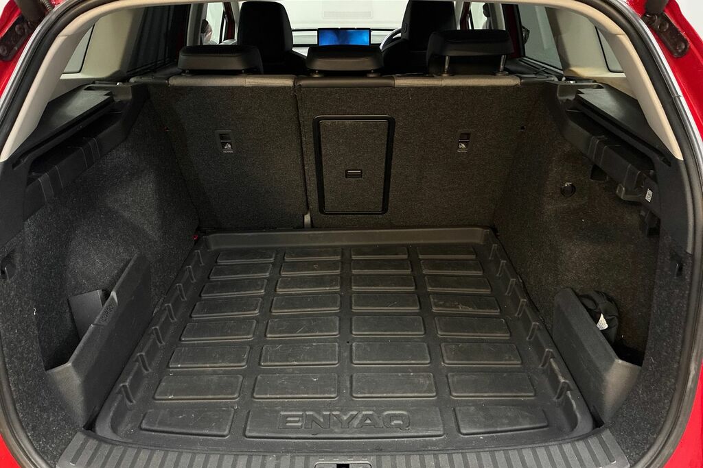 Skoda ENYAQ Estate Black #11
