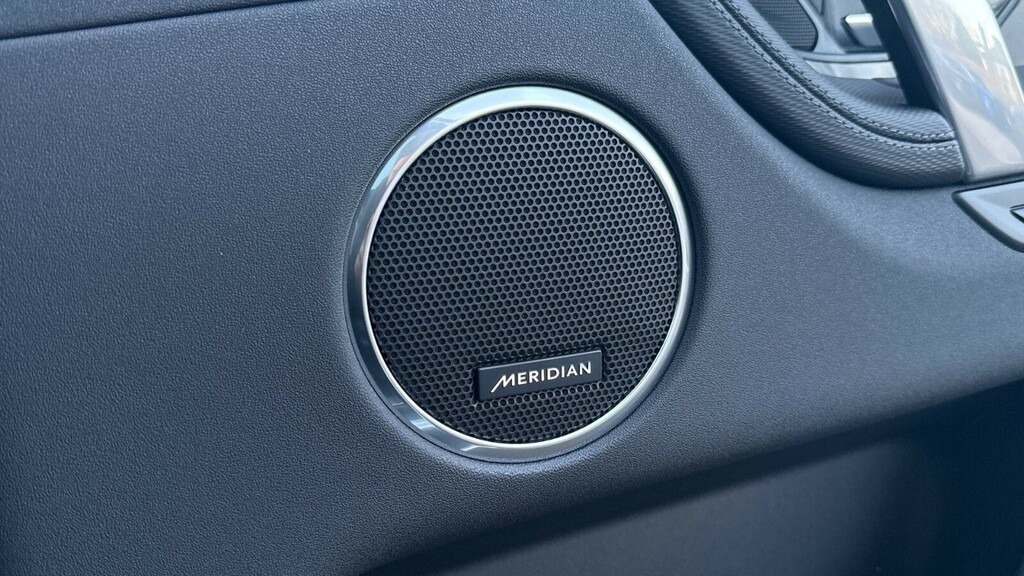 Land Rover Discovery Sport D200 Dynamic Se #24