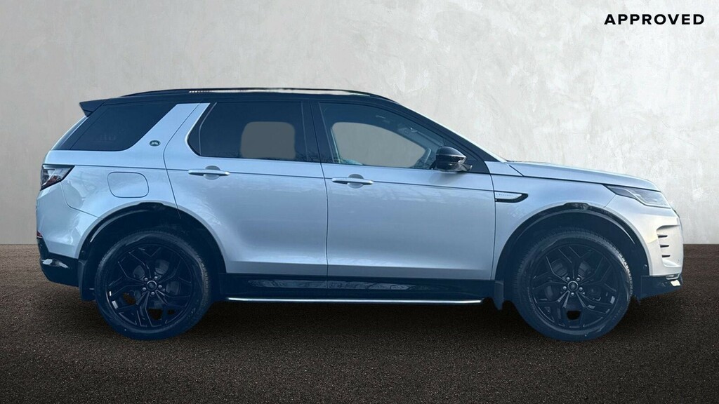Land Rover Discovery Sport P270e Landmark Silver #5