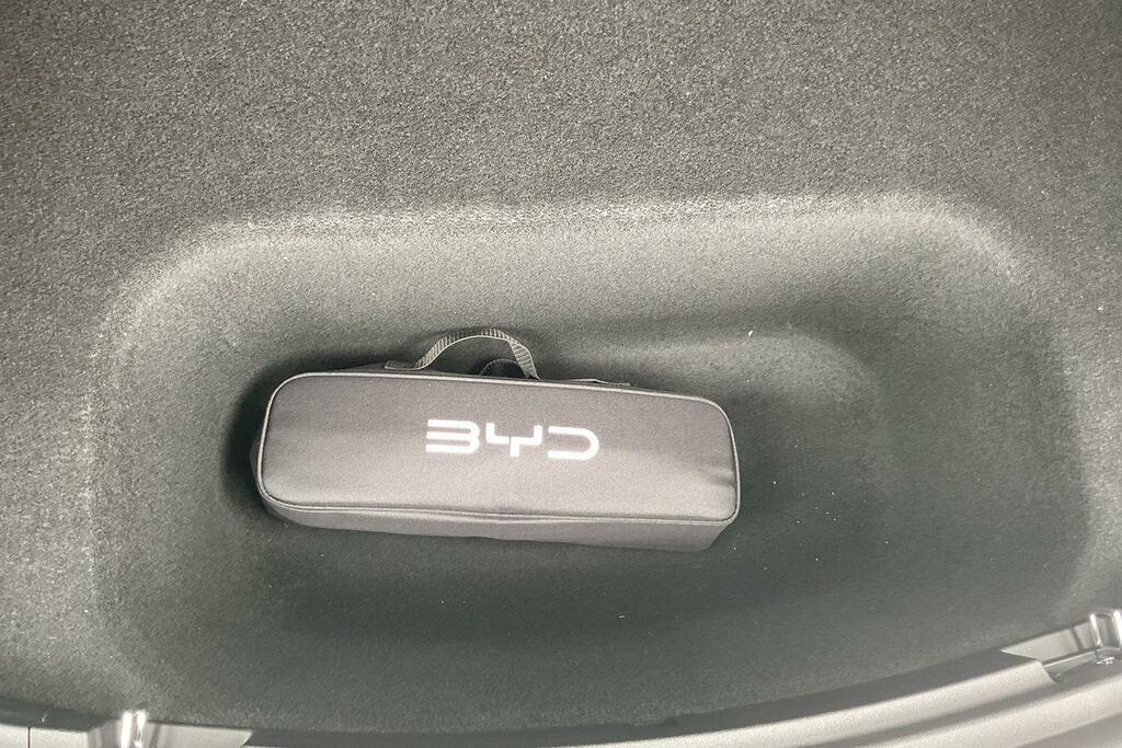 Byd Sealion 7 Byd Sealion 7 Estate 230Kw Comfort 83Kwh Grey #52