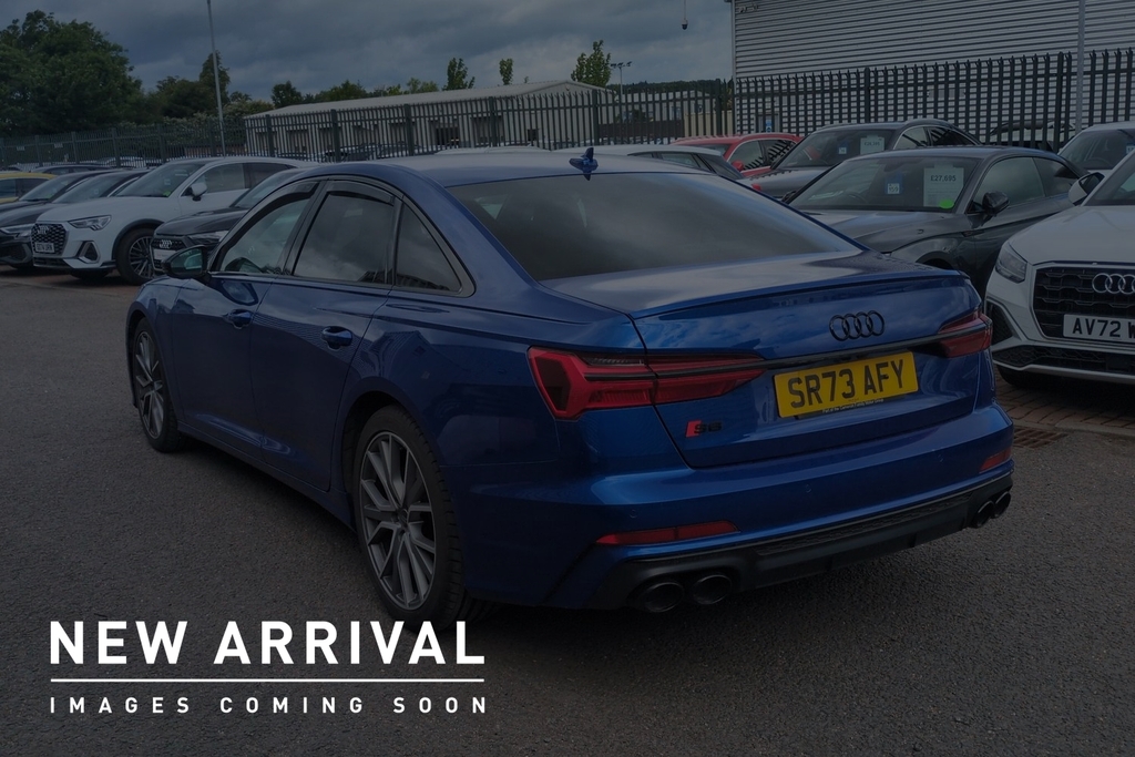 Audi Sport Black #3