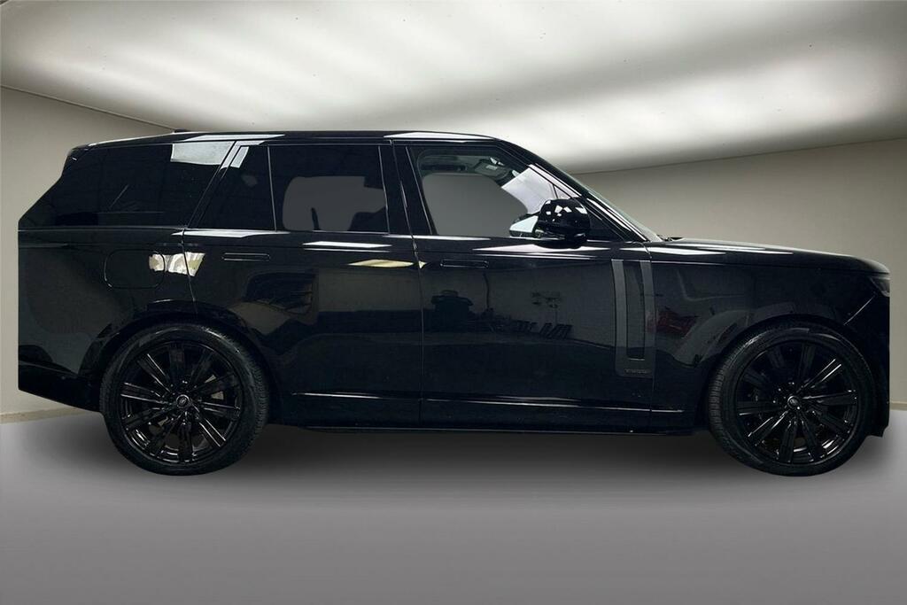 Land Rover Range Rover P460e Autobiography Black #5