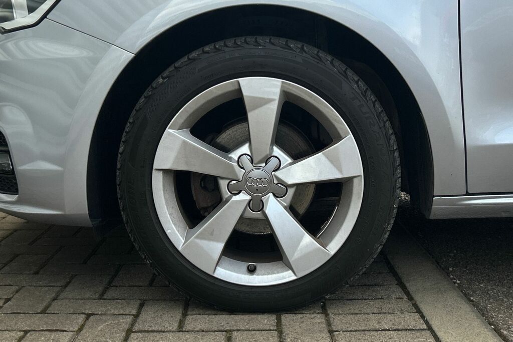 Audi A1 Sport 1.0 Tfsi 95 Ps S Tronic Silver #5
