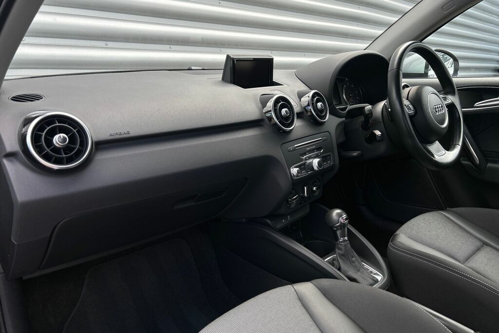 Audi A1 Sport 1.0 Tfsi 95 Ps S Tronic Silver #2
