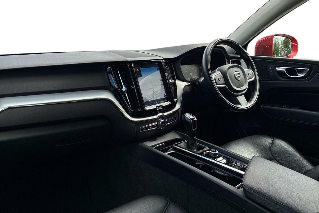 Volvo XC60 D4 Momentum My18.5 Red #2